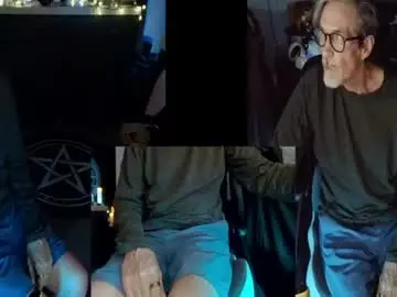 Chaturbate Best live sex cam show of d_j_strokes