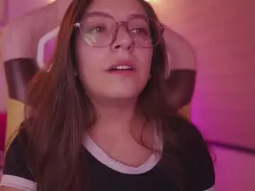 Chaturbate Live Sex Cam of milly_kenner