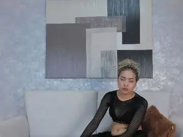 Chaturbate Live Sex Cam of lucia_janne