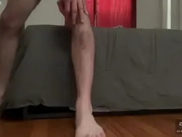 Chaturbate Watch Live Sex Cams of pantslesstraveler_plt