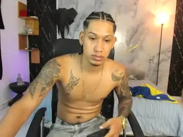 Chaturbate Live Sex Cam of slim_master12