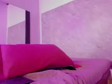 Chaturbate Live Sex Cam of estefy_gomez1