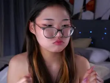 Chaturbate Free Porn Cam of shonnabeed