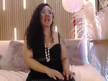 Chaturbate Free Live Porn of velvet_curly