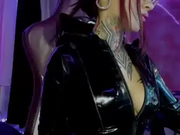 Chaturbate Live Sex of kristall_schwarz_