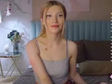 Chaturbate Live Sex Cam of carolreeves