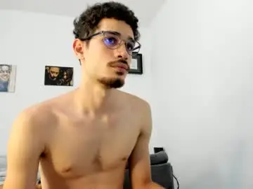 Chaturbate Live Sex Cam of jacobmurphy2103