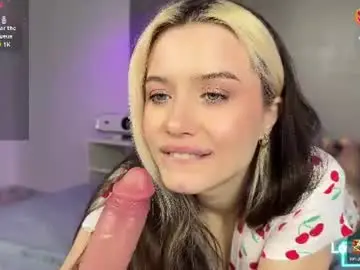 Chaturbate Adult Webcam of _blowjob_queen_
