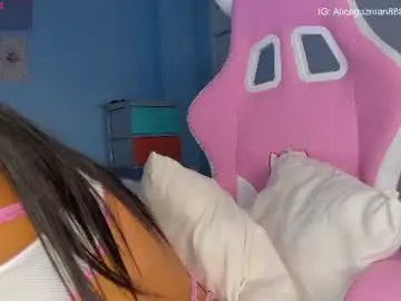 Chaturbate Private Sex Chat of alice_guzman1