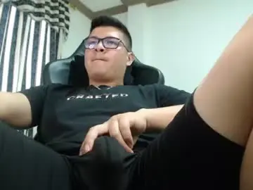 Chaturbate Live Porn of david_smit_