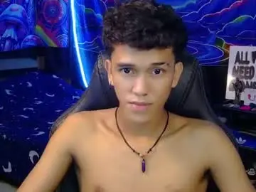Chaturbate Sex Cam of ken_bigcockxx