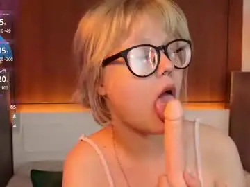 Chaturbate Live Porn of moliqin