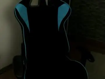 Chaturbate Live Sex Cam of jaxonhunk
