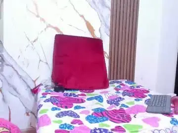 Chaturbate Live Sex of lexyy24_