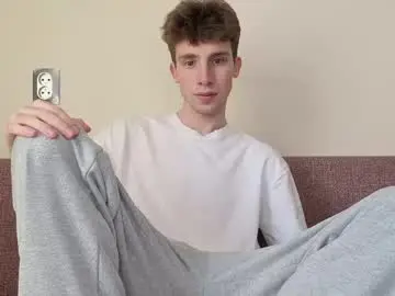 Chaturbate Adult Webcam of cute_brian
