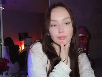 Chaturbate Best live sex cam show of elusive_mia