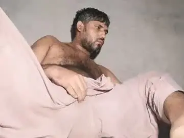 Chaturbate Adult Video Chat of hairybouy264541