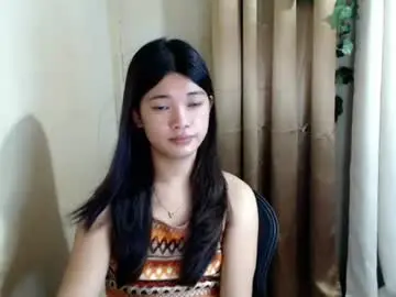 Chaturbate Live Sex Cam of sweet_nylia