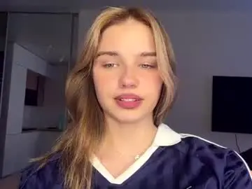 Chaturbate Sex Cam of laurineleconey