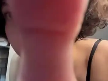 Chaturbate Watch Live Sex Cams of nikatyan
