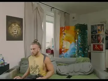 Chaturbate Live Porn of rusbigpaul
