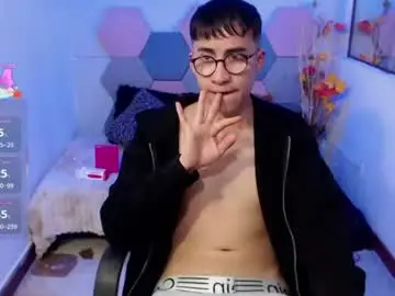 Chaturbate Watch Live Sex Cams of andy_norton
