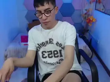 Chaturbate Watch Live Sex Cams of andy_norton