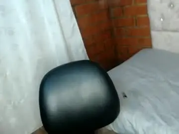 Chaturbate Live Sex Cam of megan_coop3r_