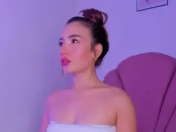 Chaturbate Watch Live Sex Cams of nicol_gw2025