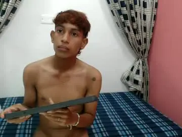 Chaturbate Free Porn Cam of damian_wicked18