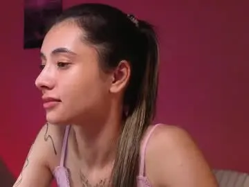 Chaturbate Adult Video Chat of darlabelle