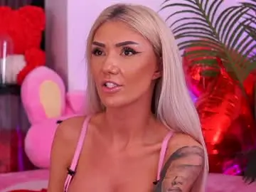 Chaturbate Free Live Porn of therealfallingangel