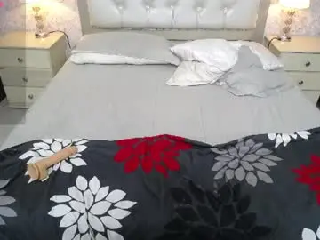 Chaturbate Watch Live Sex Cams of aisha_clark