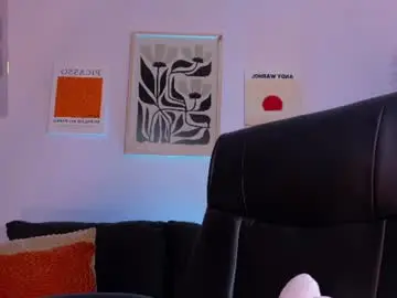 Chaturbate Watch Live Sex Cams of violettcastel