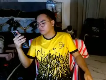Chaturbate Live Porn of yourfemboitinydick