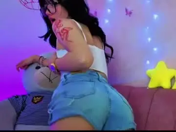 Chaturbate Free Live Porn of april_bennett