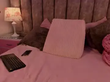 Chaturbate Nude Webcam of _celestefoxx_