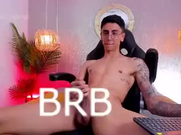 Chaturbate Free Live Porn of gio_carangi