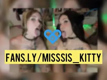 Chaturbate Adult Video Chat of masterr_and_kittyy