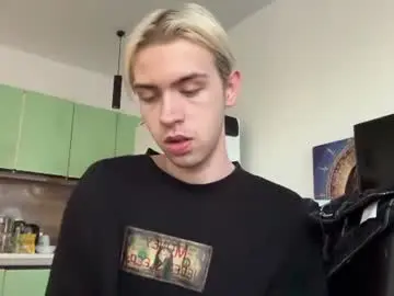 Chaturbate Live Sex Cam of skibatryanka