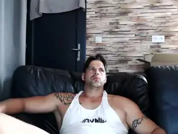 Chaturbate Live Porn of bigboyband
