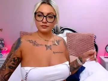 Chaturbate Free Live Porn of foxyclarisee