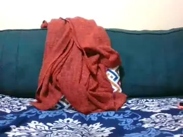 Chaturbate Live Sex Cam of sarah_haggai