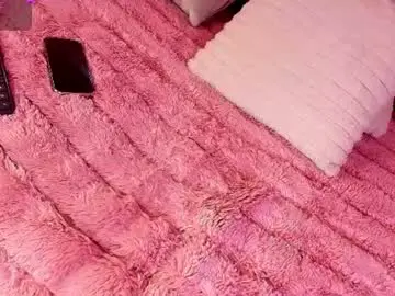 Chaturbate Free Live Porn of myladreams