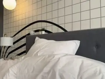 Chaturbate Free Live Porn of pileacadieri__