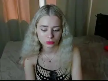 Chaturbate Live Sex Cam of hot_kittie_hot