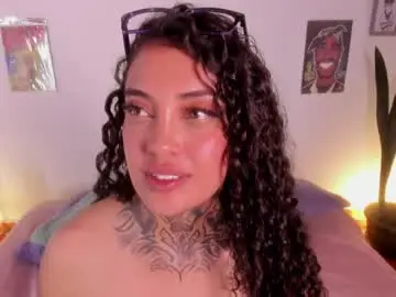 Chaturbate Nude Webcam of cata_greenn