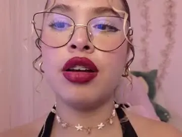 Chaturbate Live Sex Cam of haelycute