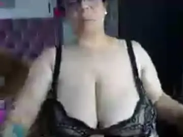 Chaturbate Live Porn of kathybigboobsbbw_