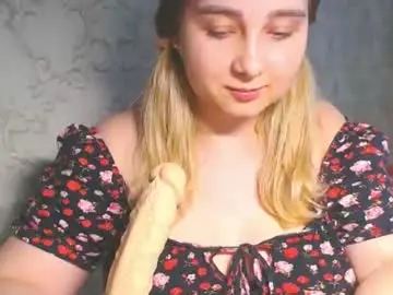 Chaturbate Adult Video Chat of vikiwaitingforyou